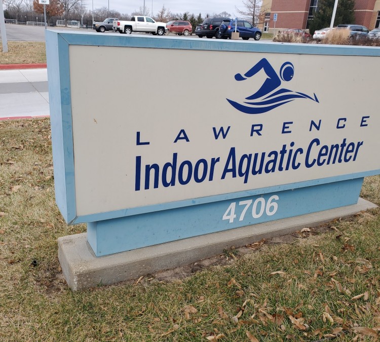 lawrence-indoor-aquatic-center-photo